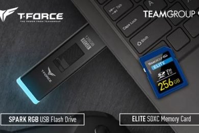 TEAMGROUP RGB Flash Drive