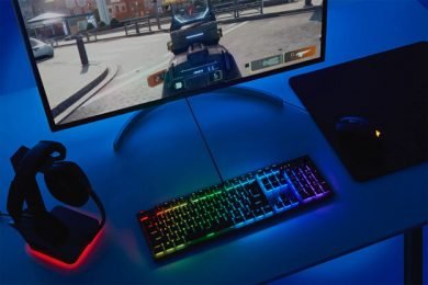 Corsair K60 RGB Pro
