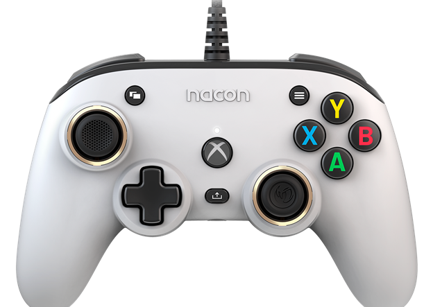NACON Pro Compact Controller